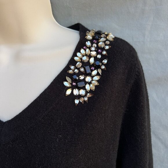 Jaclyn Smith Black Rhinestone Sweater Pullover Size S V-Neck Long Sleeves - Picture 3 of 5
